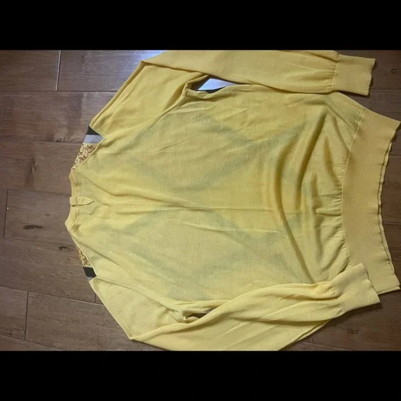 Vintage Billionaire 100% cashmere sweater in excellent condition